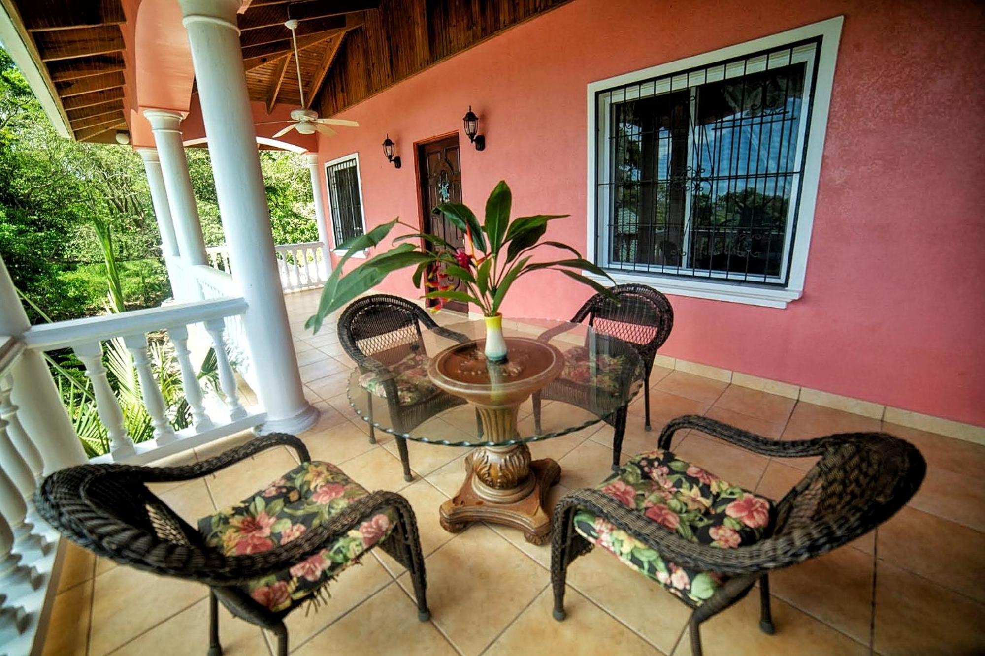 Seaside Inn Roatan West Bay Buitenkant foto